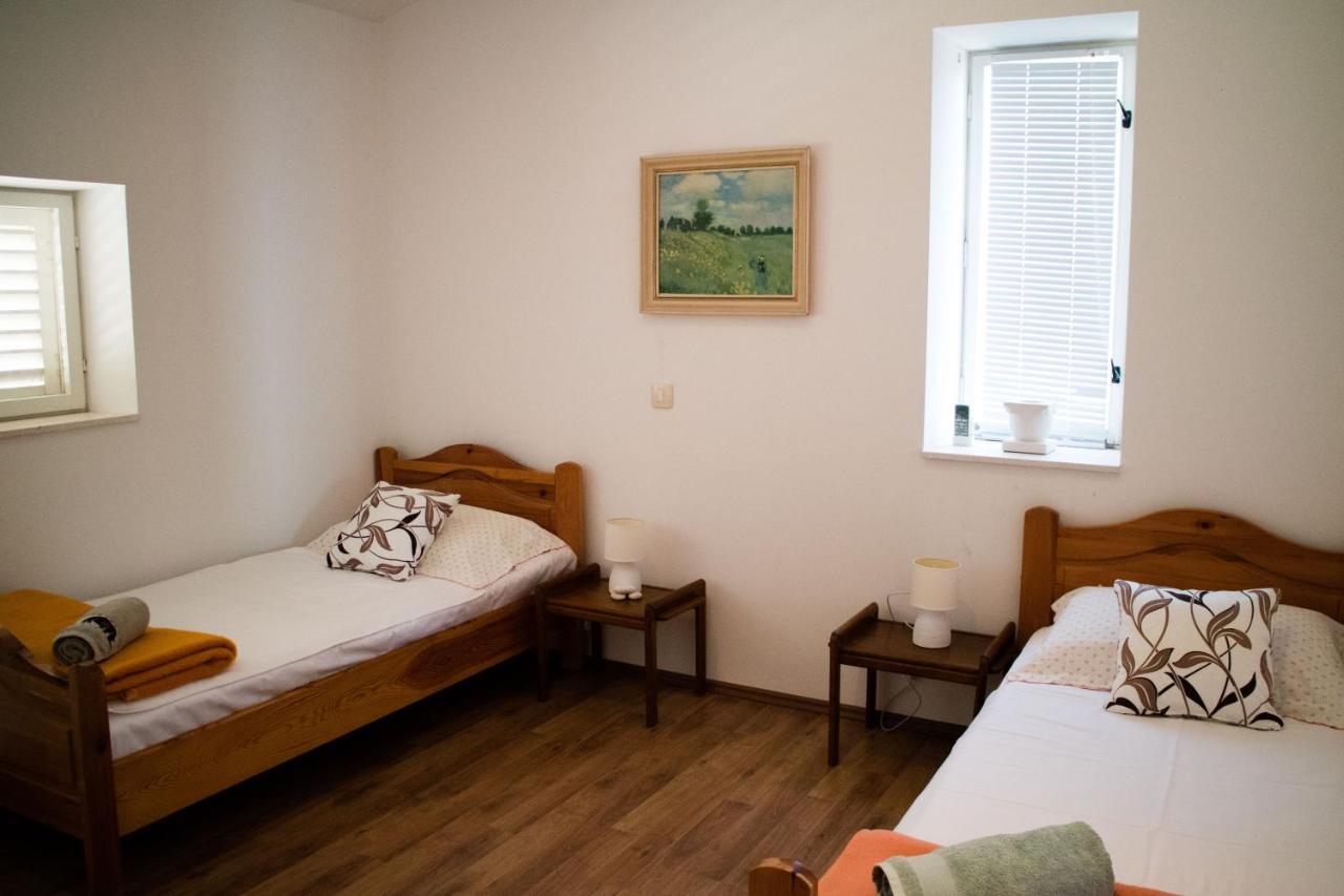 Apartman Klara Lumbarda Extérieur photo