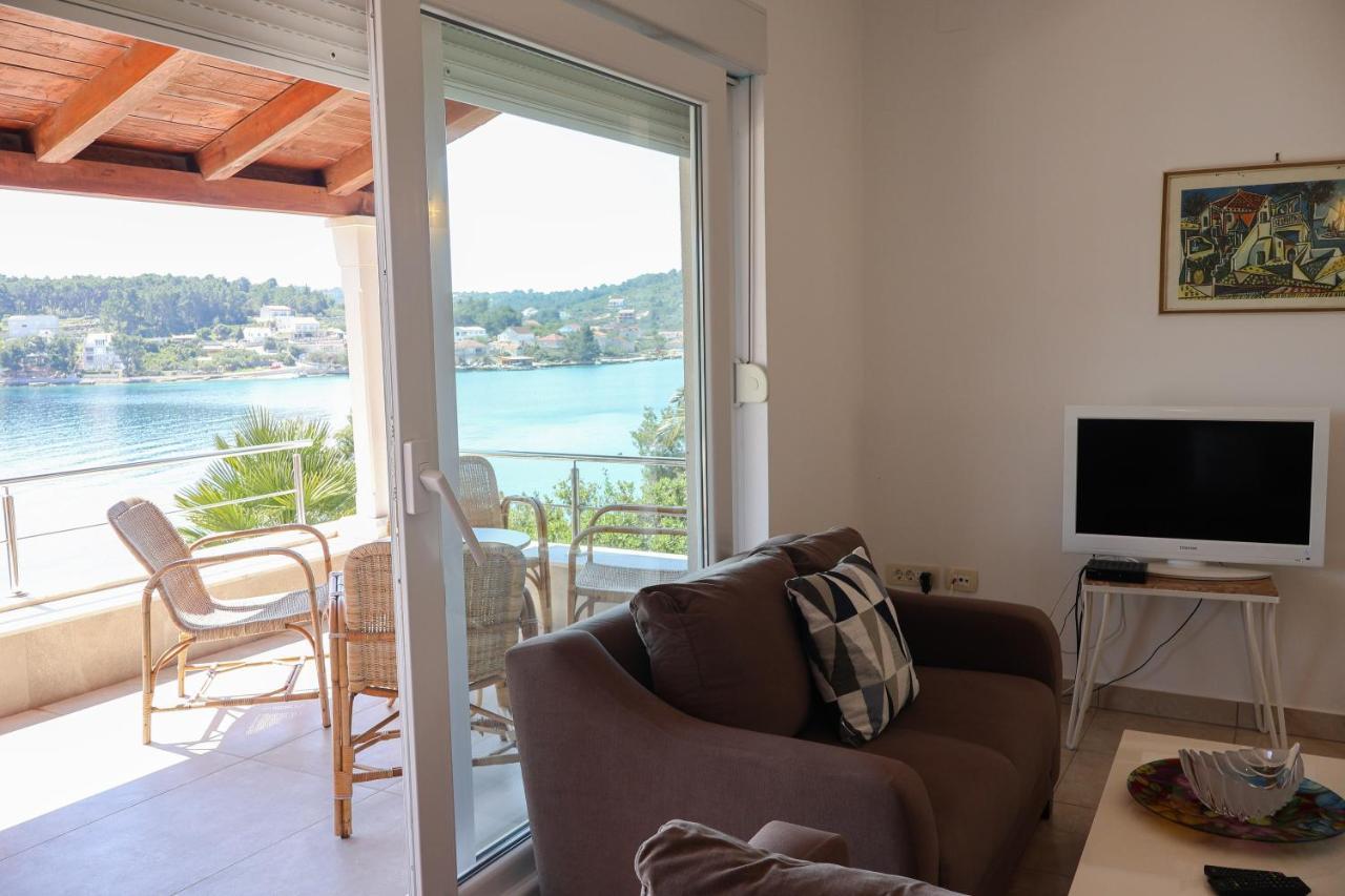 Apartman Klara Lumbarda Extérieur photo