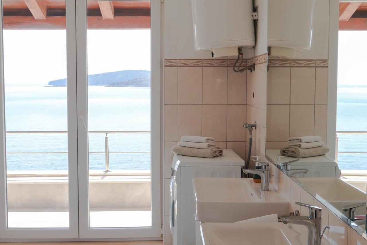 Apartman Klara Lumbarda Extérieur photo